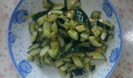 凉拌黄瓜做法视频